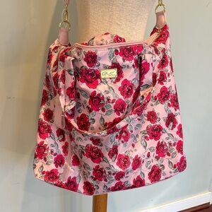 Betsey Johnson LUV floral rose 🌹 weekender handbag crossbody luggage tote purse